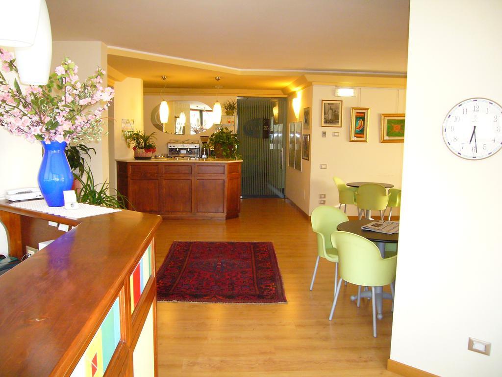 Hotel Belie San Martino di Lupari Kültér fotó